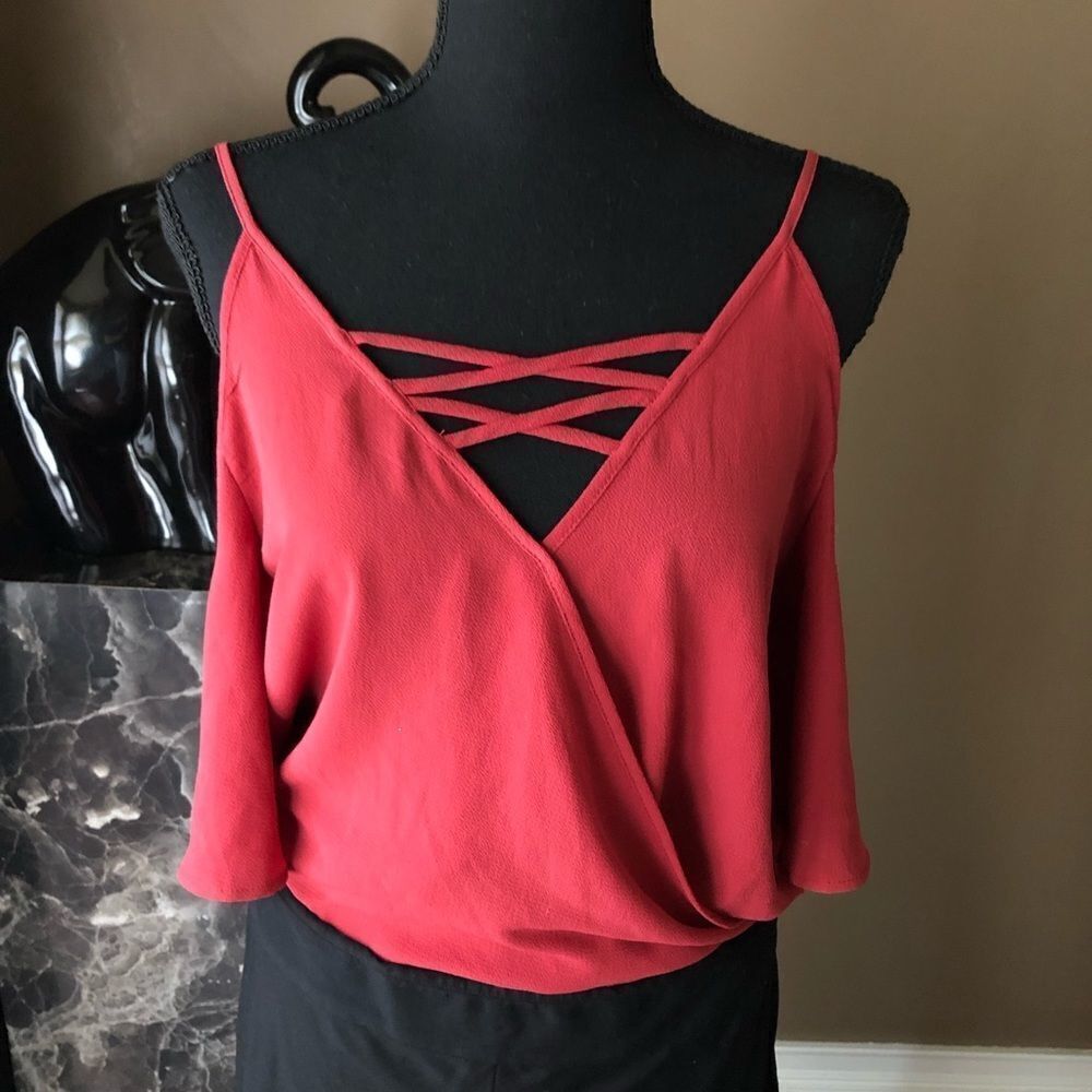 🌵3/$25 Papaya Faux Wrap Blouse